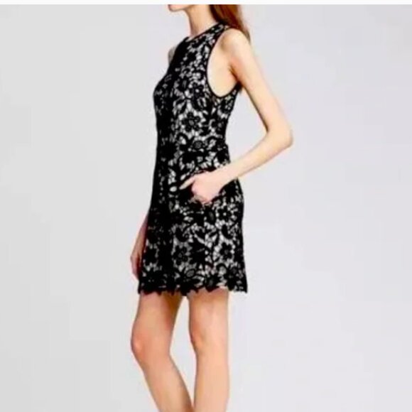 Banana Republic Black Scalloped Overlay Dress Size 8 - Picture 2 of 12